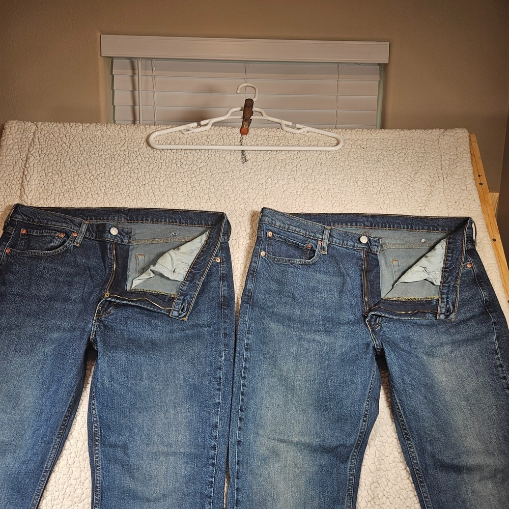 Mens Levis 514 Straight Fit Jeans Dark Wash Blue Denim 38x30 Lot of 2 - Picture 7 of 14